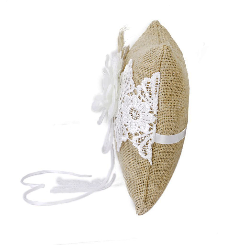 Ring Bearer Pillow - وسادة خواتم الزفاف من الجوت مقاس